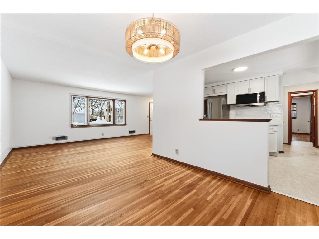 8416 Meadow Lake Road N New Hope MN 55428 6825934 image5