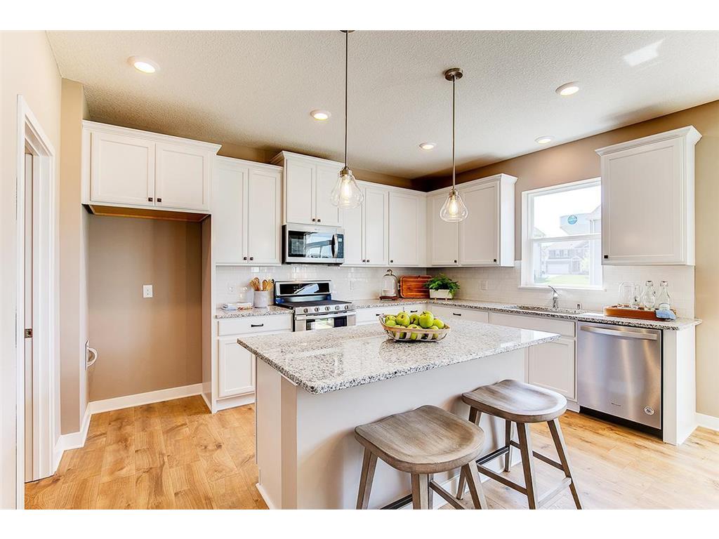 8417 Shire Trail Woodbury MN 55129 6339157 image1