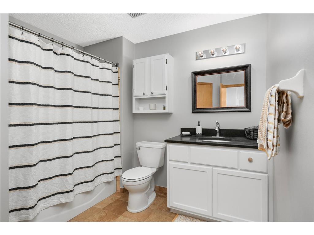 8419 Cortland Road Eden Prairie MN 55344 7098022 image22