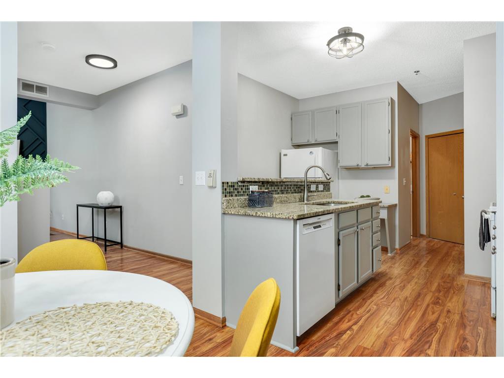 8419 Cortland Road Eden Prairie MN 55344 7098022 image8