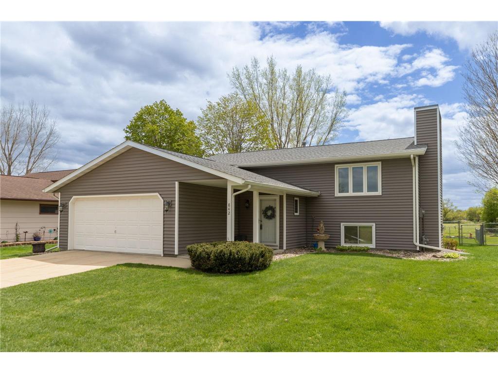 842 26th Street SE Rochester MN 55904 7067678 image1