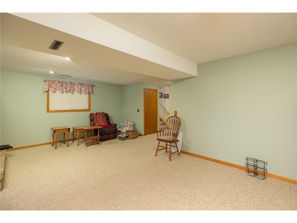 842 26th Street SE Rochester MN 55904 7067678 image23