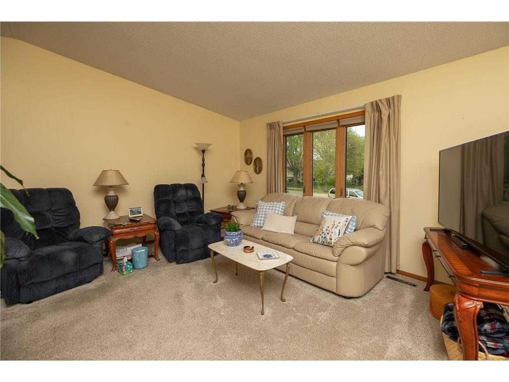 842 26th Street SE Rochester MN 55904 7067678 image4