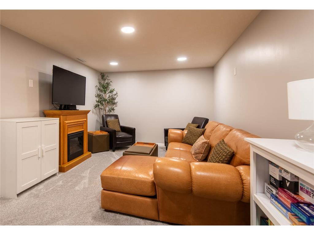 842 4th Street W Hastings MN 55033 7083831 image16