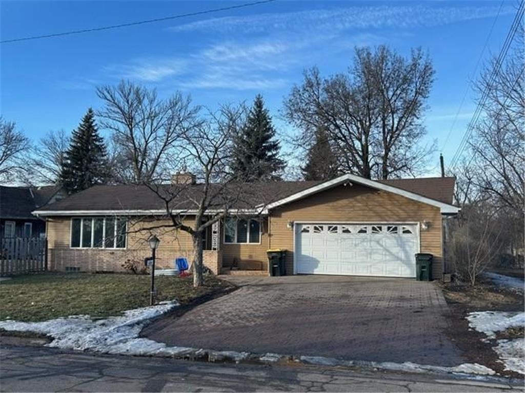 842 Fir Avenue Bird Island MN 55310 7022553 image1