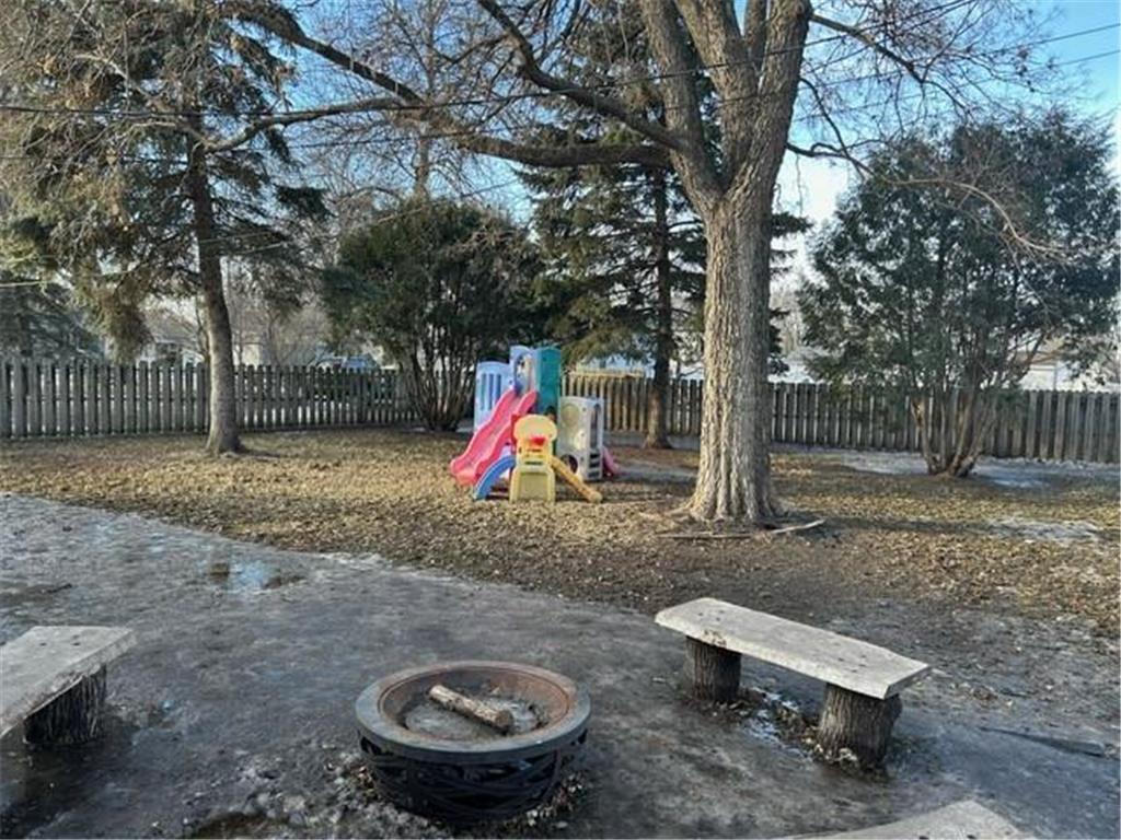 842 Fir Avenue Bird Island MN 55310 7022553 image3