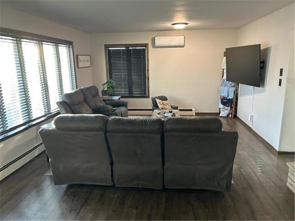 842 Fir Avenue Bird Island MN 55310 7022553 image8