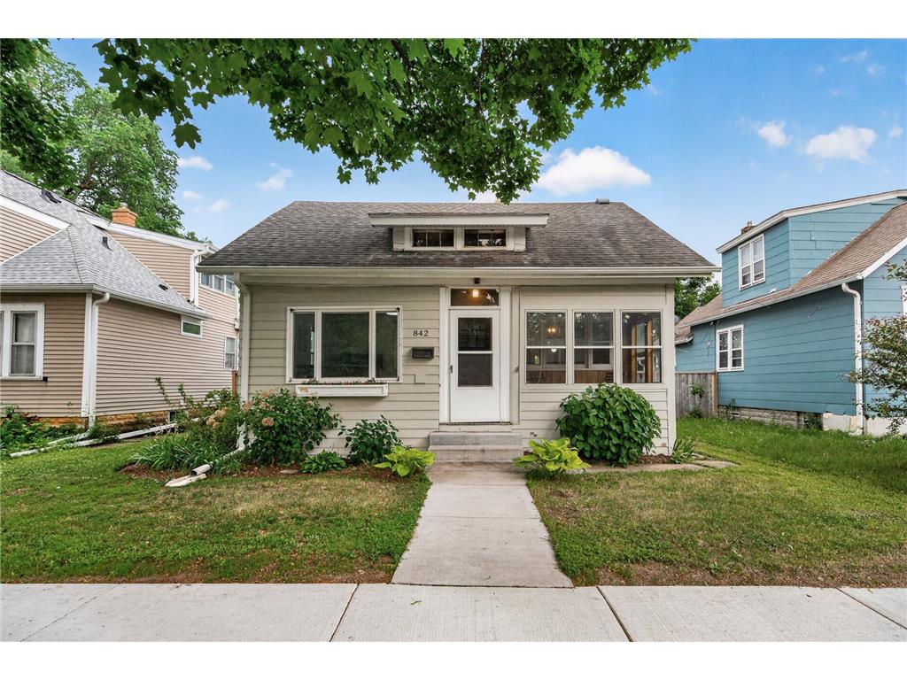 842 Randolph Avenue Saint Paul MN 55102 7020343 image1