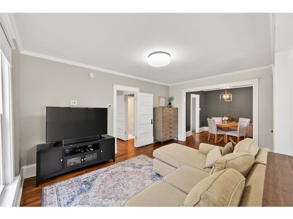842 Randolph Avenue Saint Paul MN 55102 7020343 image7
