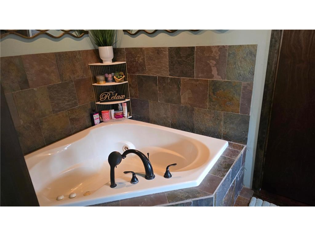 842 S Prairie Avenue Fairmont MN 56031 7050673 image15