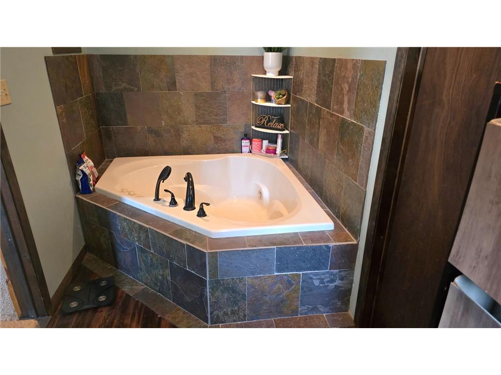 842 S Prairie Avenue Fairmont MN 56031 7050673 image22