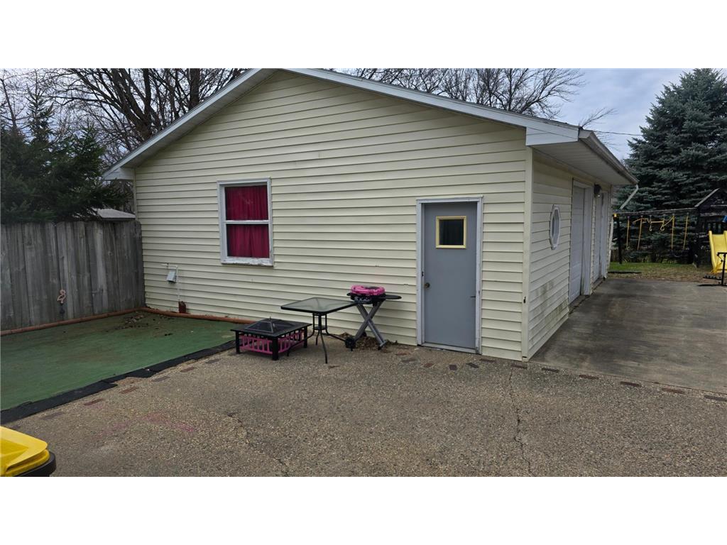 842 S Prairie Avenue Fairmont MN 56031 7050673 image43