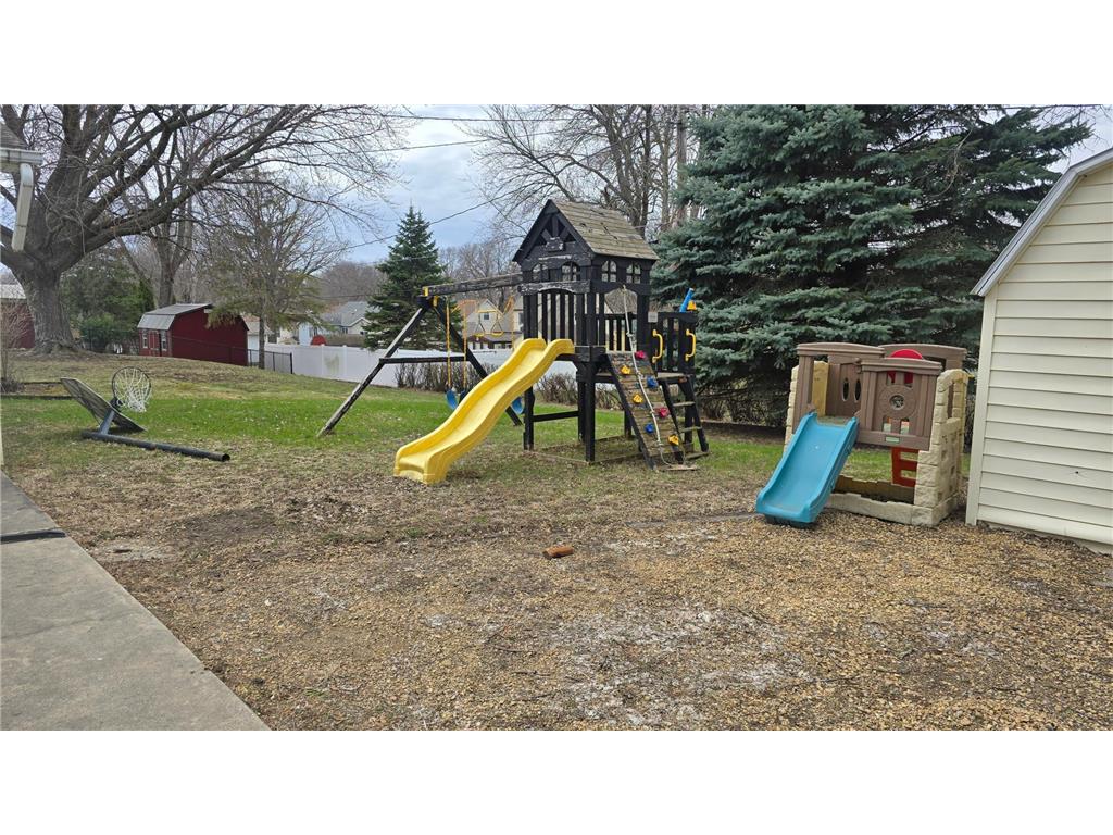 842 S Prairie Avenue Fairmont MN 56031 7050673 image46