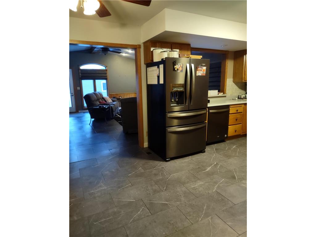 842 Western Avenue Madison MN 56256 7000450 image10