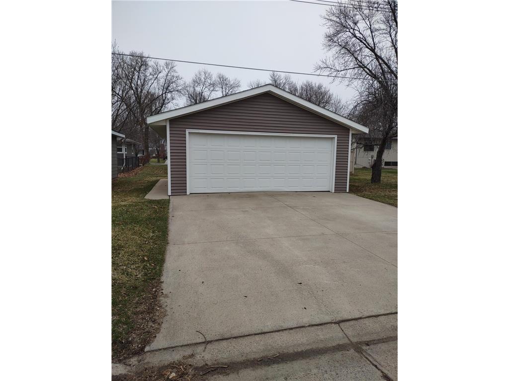 842 Western Avenue Madison MN 56256 7000450 image24