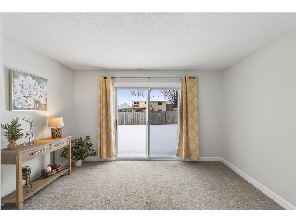 842 Woodgate Drive #211 Vadnais Heights MN 55127 6825553 image12