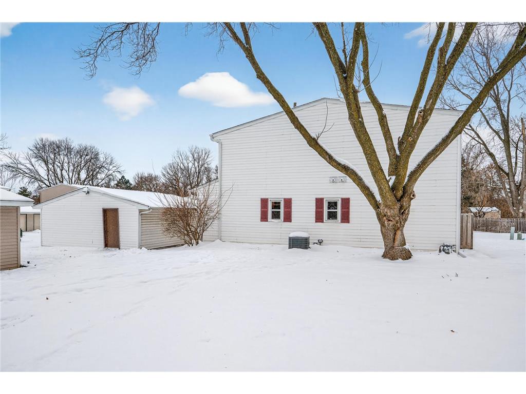 842 Woodgate Drive #211 Vadnais Heights MN 55127 6825553 image23