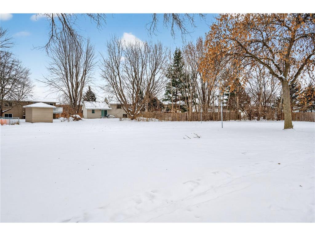 842 Woodgate Drive #211 Vadnais Heights MN 55127 6825553 image24
