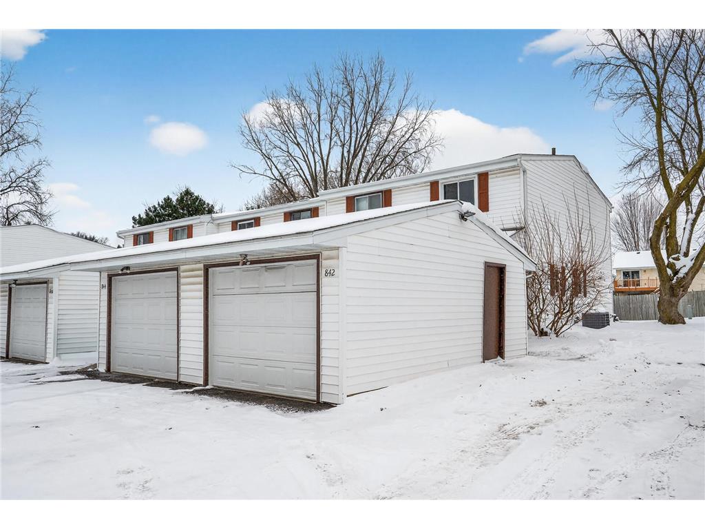 842 Woodgate Drive #211 Vadnais Heights MN 55127 6825553 image3
