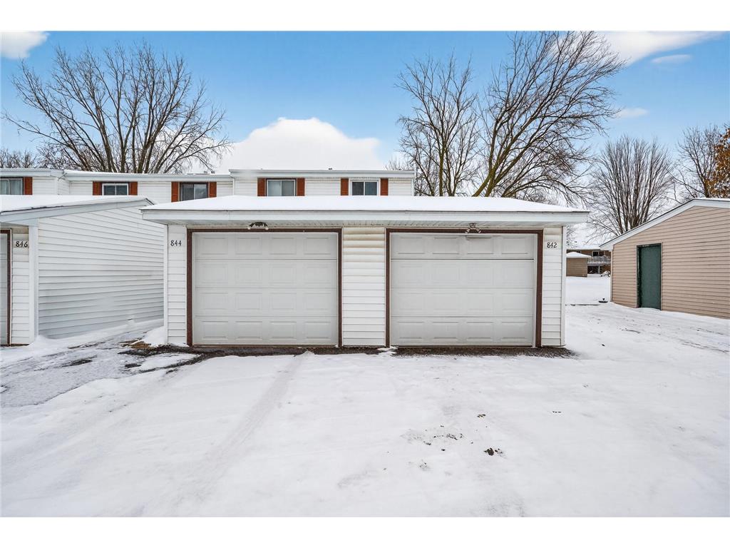 842 Woodgate Drive #211 Vadnais Heights MN 55127 6825553 image4