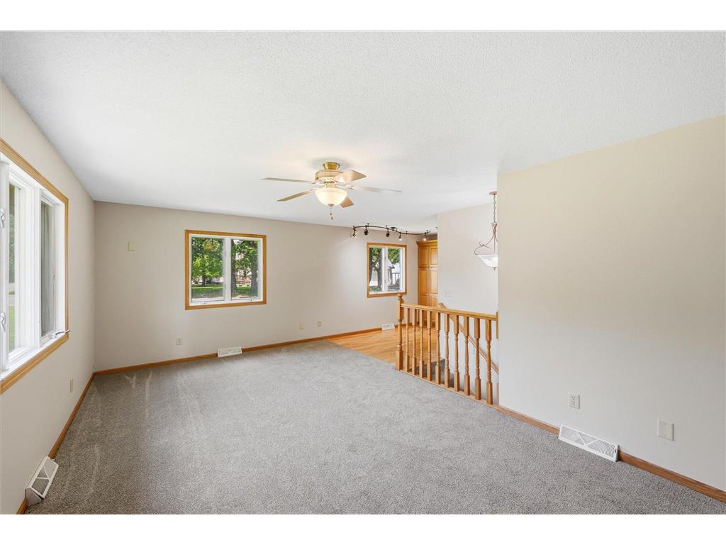 842 Xenia Avenue NW Elk River MN 55330 7034291 image13