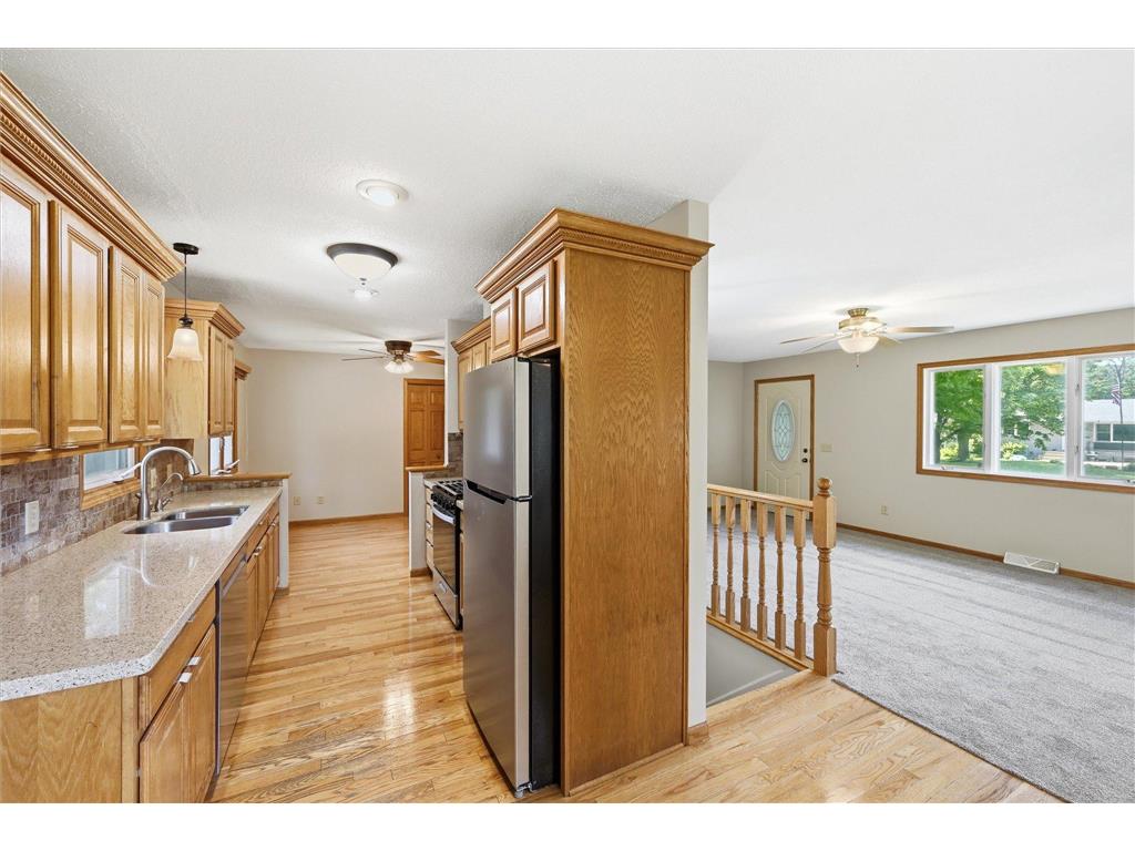 842 Xenia Avenue NW Elk River MN 55330 7034291 image18
