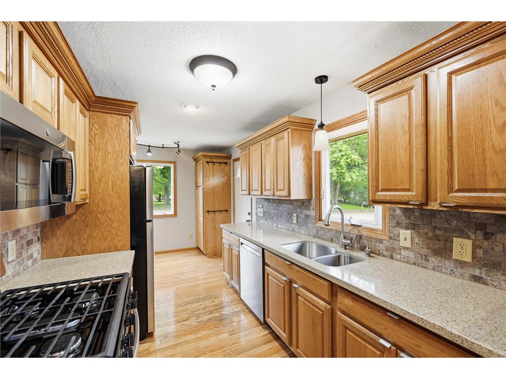 842 Xenia Avenue NW Elk River MN 55330 7034291 image23