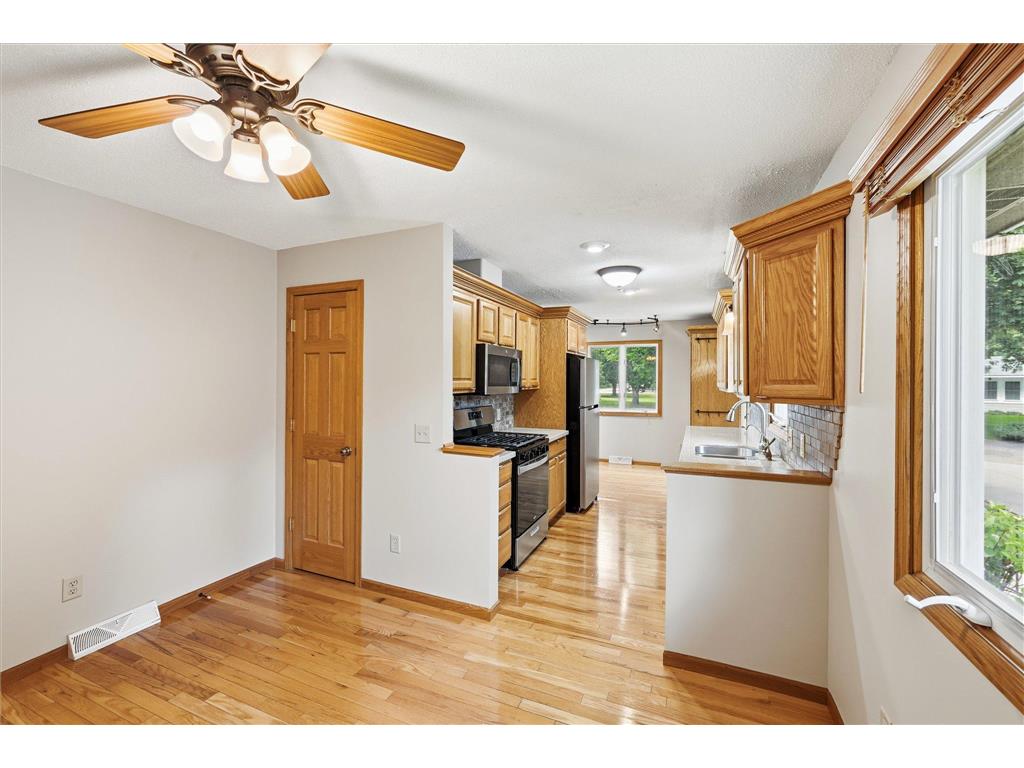 842 Xenia Avenue NW Elk River MN 55330 7034291 image24