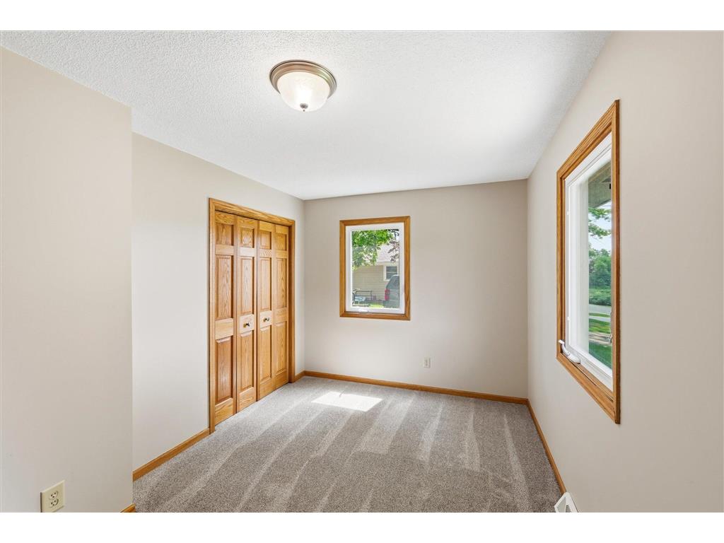 842 Xenia Avenue NW Elk River MN 55330 7034291 image26