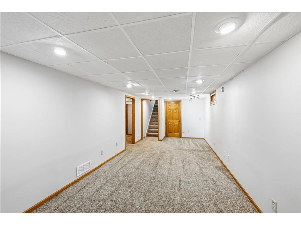 842 Xenia Avenue NW Elk River MN 55330 7034291 image30
