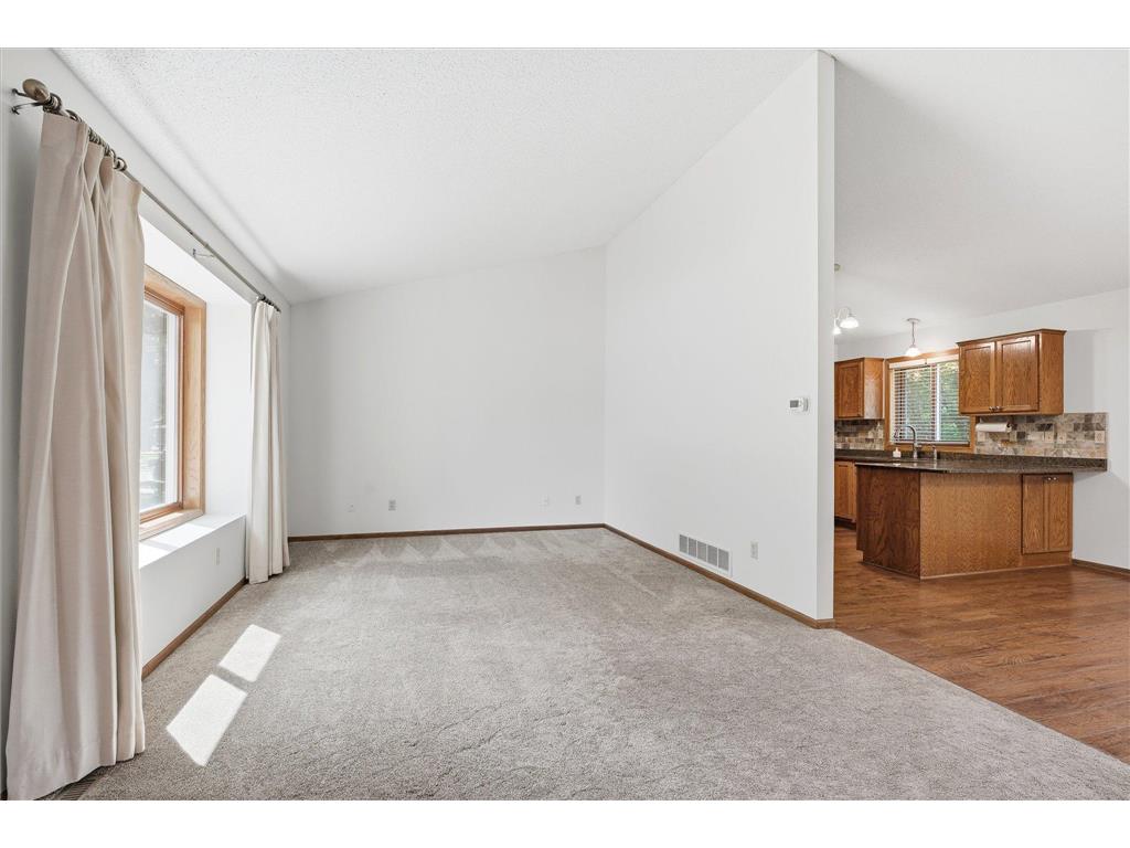 8420 Timberwood Court Woodbury MN 55125 7086243 image20