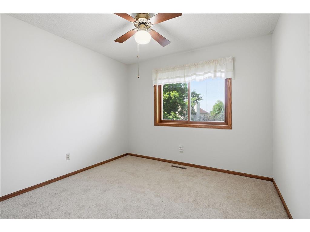 8420 Timberwood Court Woodbury MN 55125 7086243 image26