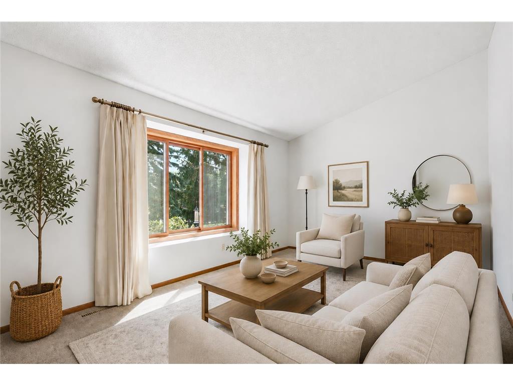 8420 Timberwood Court Woodbury MN 55125 7086243 image3