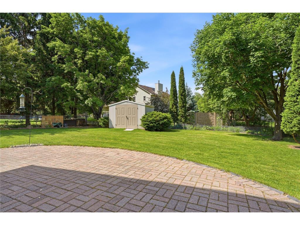 8420 Timberwood Court Woodbury MN 55125 7086243 image36