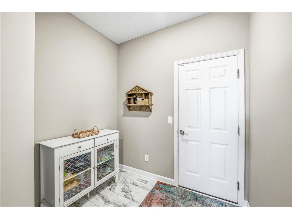 8422 60th Street S Cottage Grove MN 55016 7041575 image24
