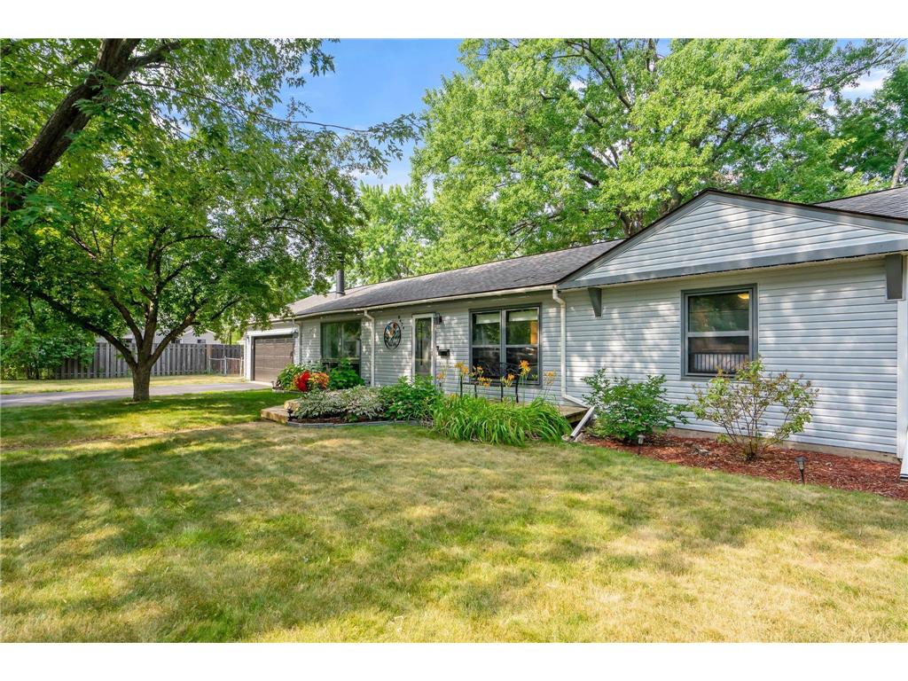 8424 Girard Avenue S, Bloomington, MN, 55420 MLS 6241207 Edina Realty