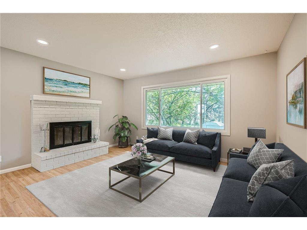 8425 69th Street S Cottage Grove MN 55016 6427935 image1