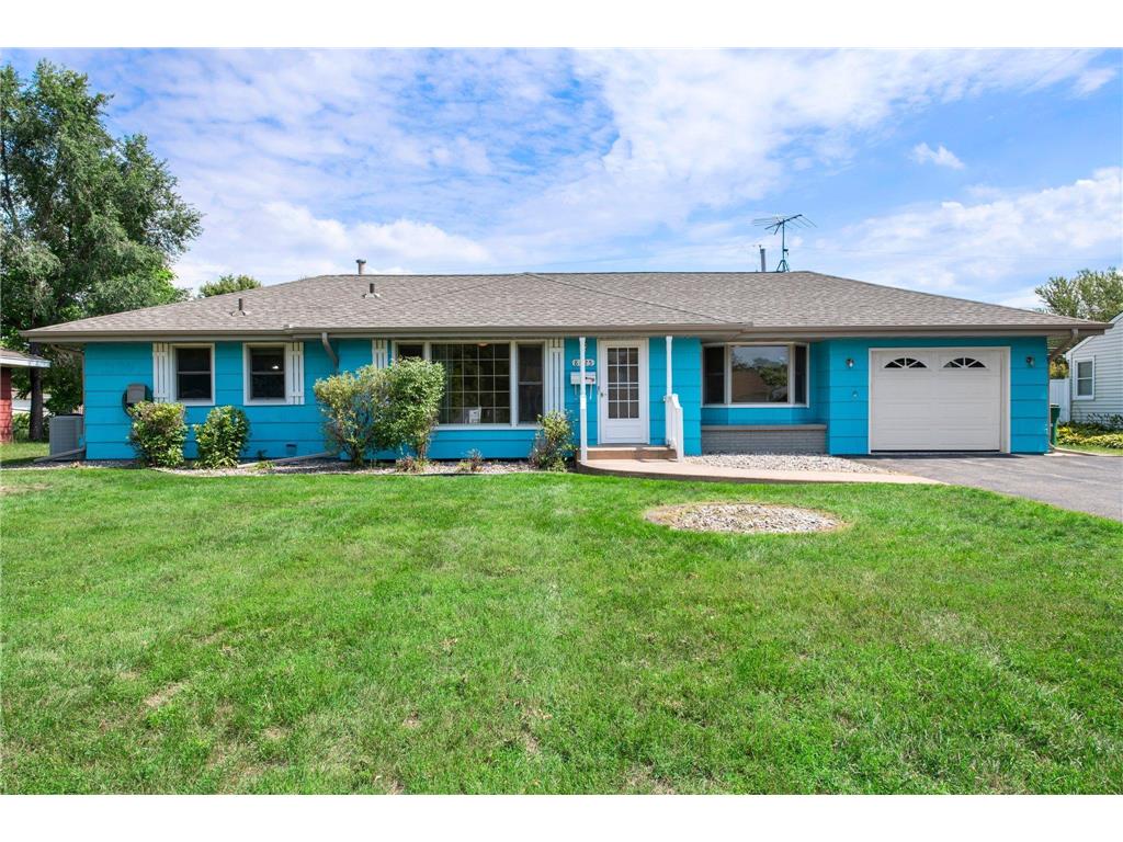 8425 Clinton Avenue S, Bloomington, MN, 55420 MLS 6252865 Edina Realty