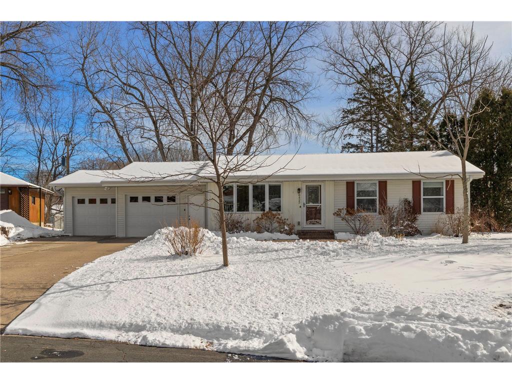 8425 Kell Avenue S Bloomington MN 55437 7027829 image1