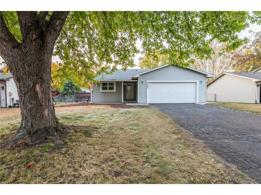 8425 Logan Avenue N Brooklyn Park MN 55444 6619219 image1