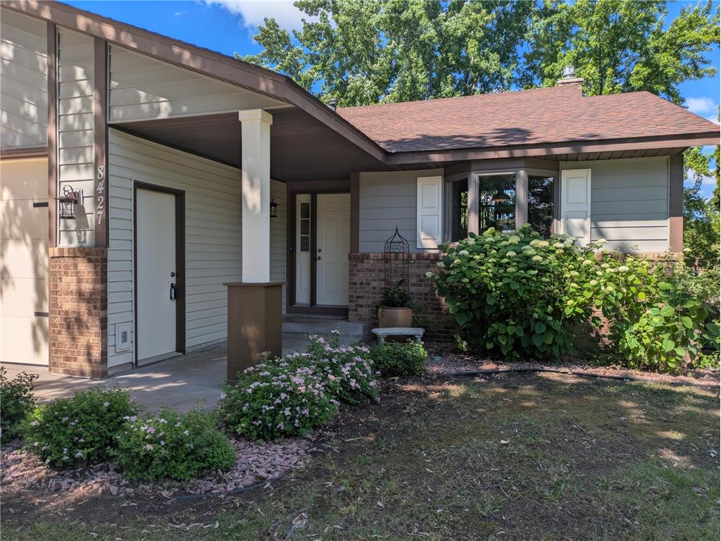 8427 Cooper Way Inver Grove Heights MN 55076 7091707 image3