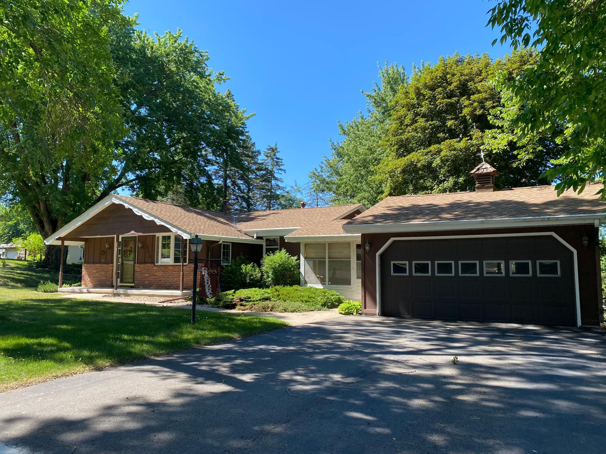 843 Highland Road, Windom, MN 56101 MLS 6009599 Edina Realty