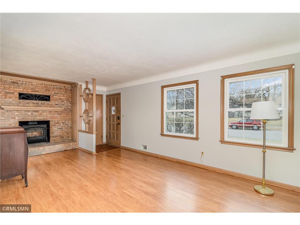 843 Howard Street N Saint Paul MN 55119 - Beaver Lake 6698354 image3