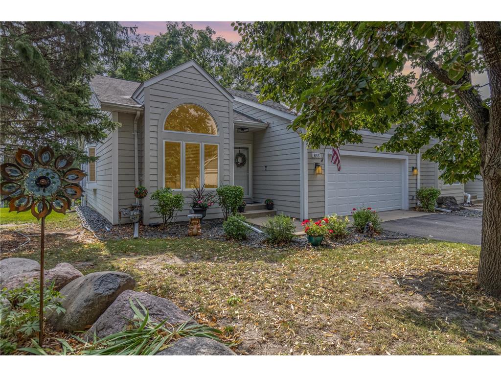 843 Southcross Drive E Burnsville MN 55306 6580116 image1