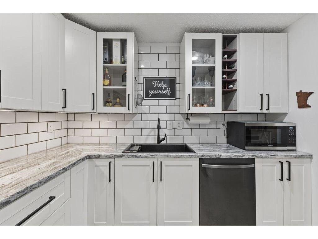 8430 Hiawatha Avenue Eden Prairie MN 55347 7091765 image12