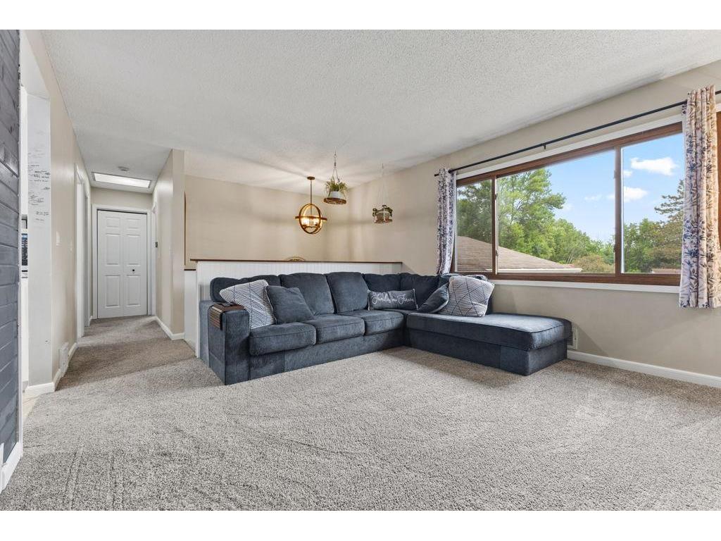 8430 Hiawatha Avenue Eden Prairie MN 55347 7091765 image9