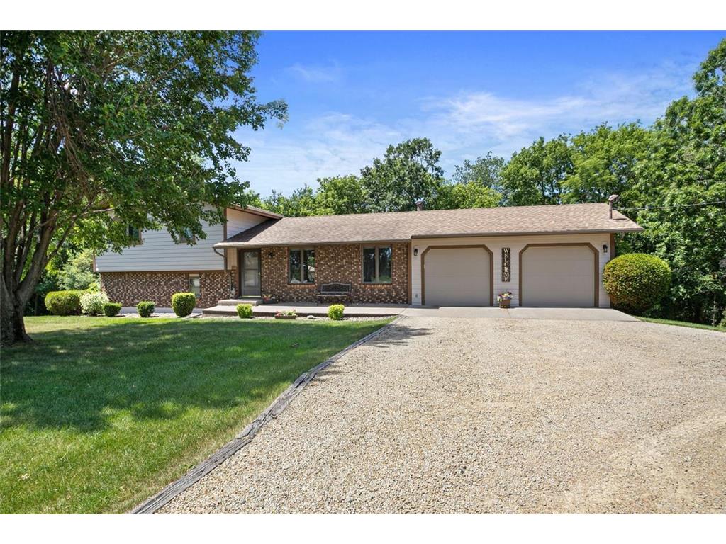 8430 Keats Avenue S, Cottage Grove, MN 55016 MLS 6227922 Edina Realty