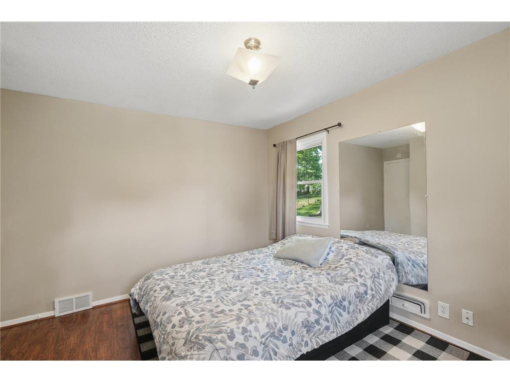 8430 Knox Avenue S Bloomington MN 55431 7083287 image13