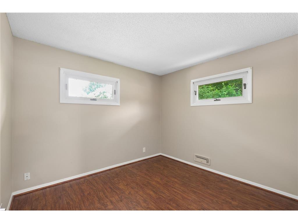 8430 Knox Avenue S Bloomington MN 55431 7083287 image15