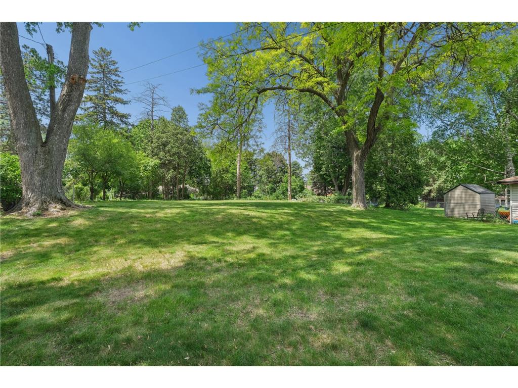8430 Knox Avenue S Bloomington MN 55431 7083287 image23